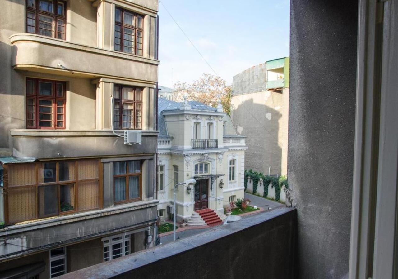 Four Rooms Apartment Central บูคาเรสต์ ภายนอก รูปภาพ